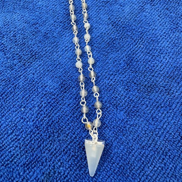 Charming Charlie White Clear Sphere Pendant Beaded 30" Necklace Boho Chic - Picture 3 of 8